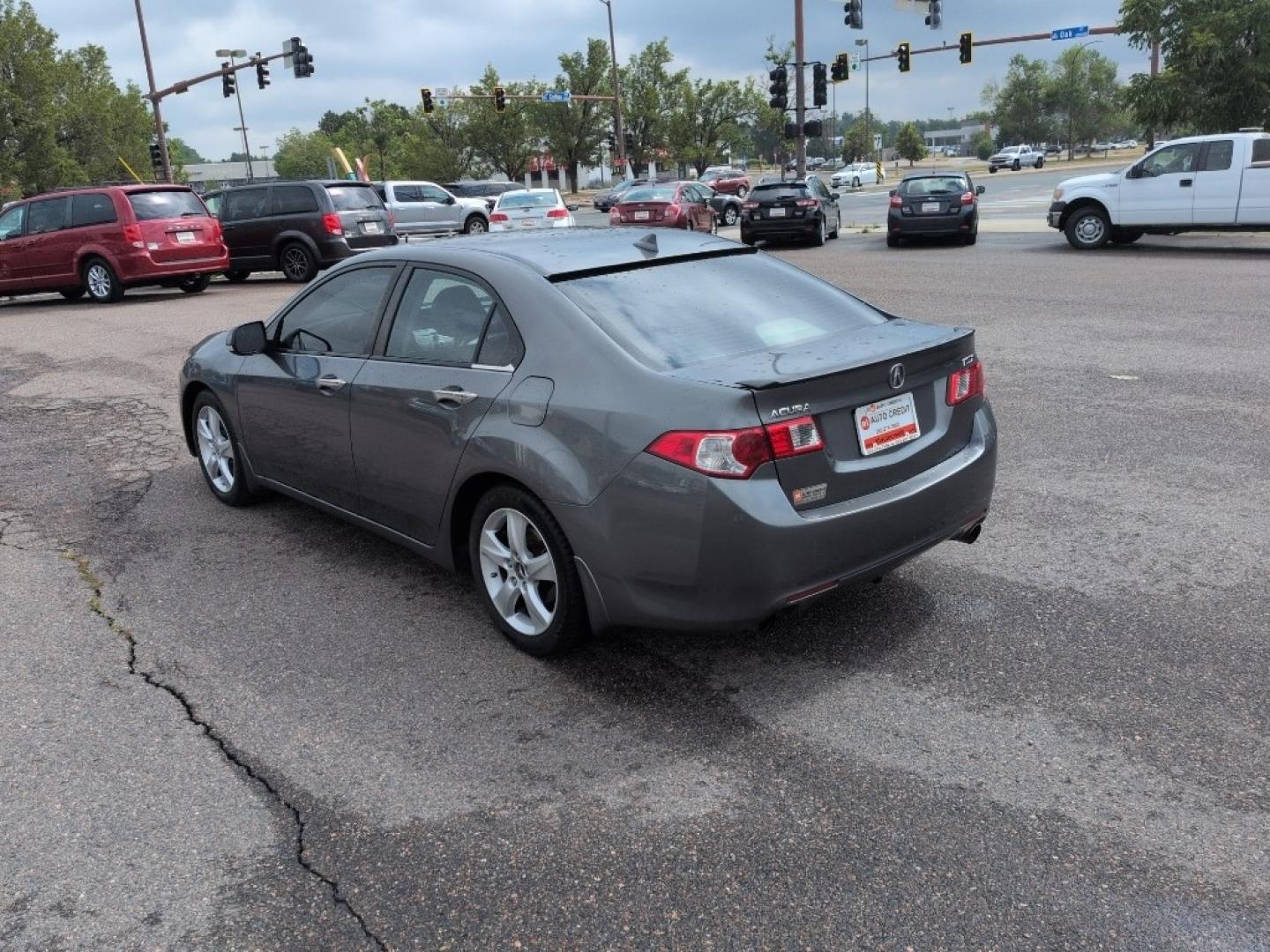 2010 GRAY Acura TSX Base (JH4CU2F63AC) with an 4 Cyl, 2.4L engine, Automatic transmission, located at 10890 W. Colfax Ave., Lakewood, CO, 80215, (303) 274-7692, 39.739914, -105.120132- Photo#6