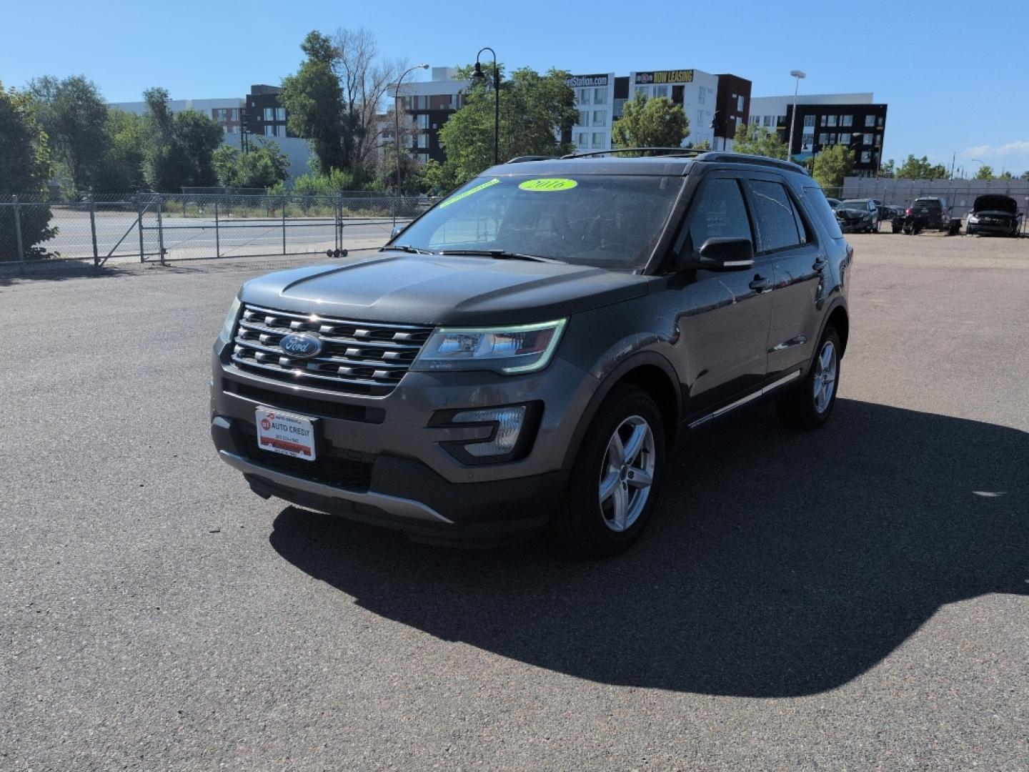 2016 GRAY Ford Explorer XLT (1FM5K8D85GG) with an V6, 3.5L engine, Automatic transmission, located at 10890 W. Colfax Ave., Lakewood, CO, 80215, (303) 274-7692, 39.739914, -105.120132- Photo#0