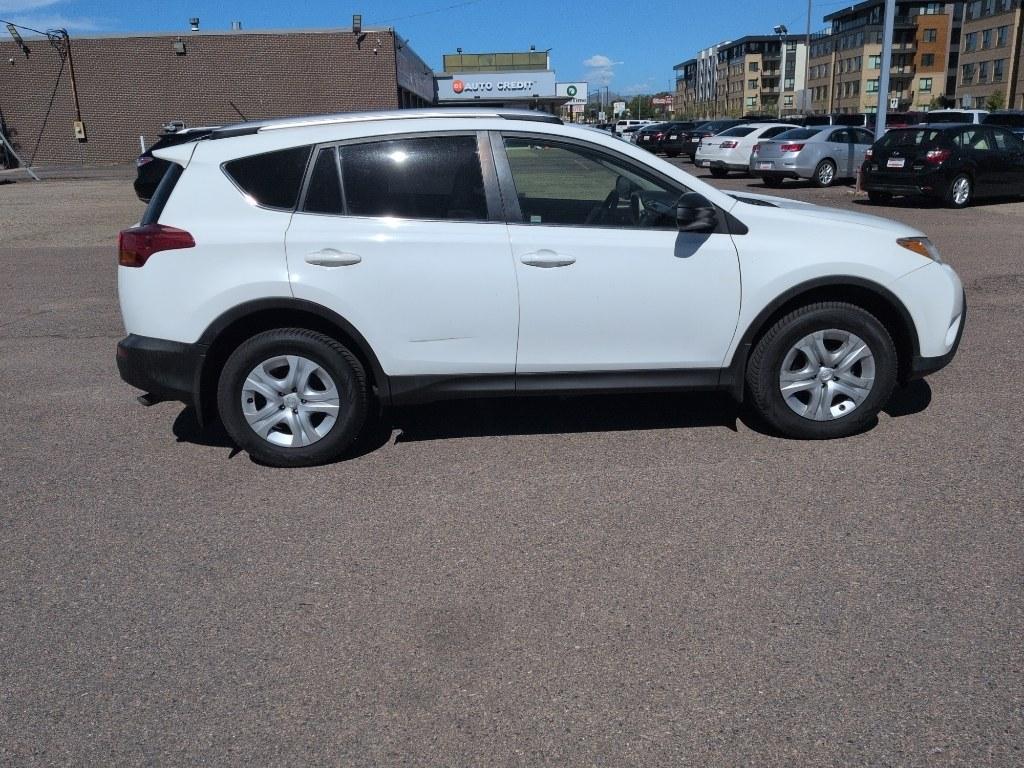 2013 WHITE Toyota RAV4 LE (JTMBFREV1D5) with an 4 Cyl, 2.5L engine, Automatic transmission, located at 10890 W. Colfax Ave., Lakewood, CO, 80215, (303) 274-7692, 39.739914, -105.120132- Photo#3