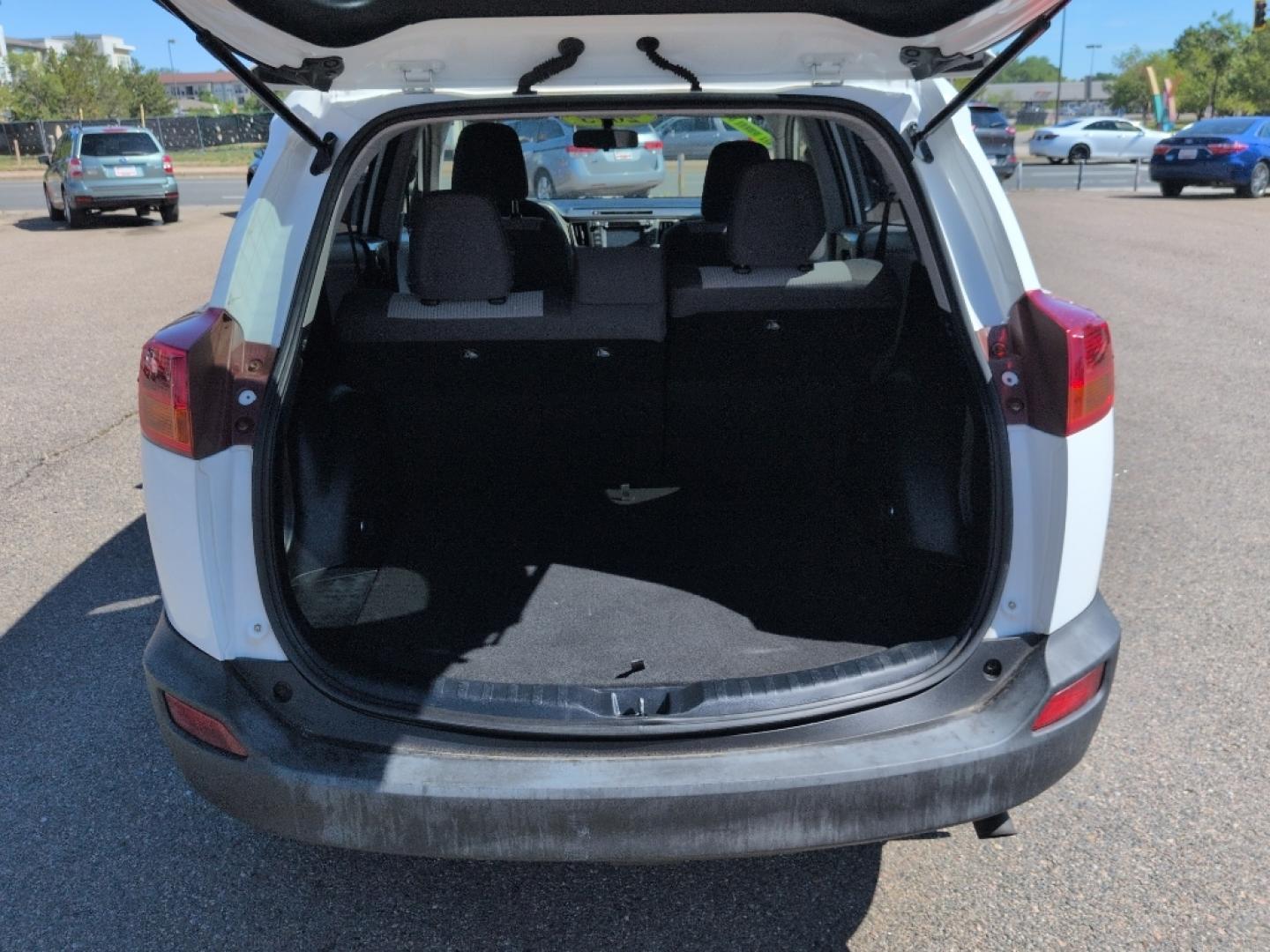 2013 WHITE Toyota RAV4 LE (JTMBFREV1D5) with an 4 Cyl, 2.5L engine, Automatic transmission, located at 10890 W. Colfax Ave., Lakewood, CO, 80215, (303) 274-7692, 39.739914, -105.120132- Photo#21