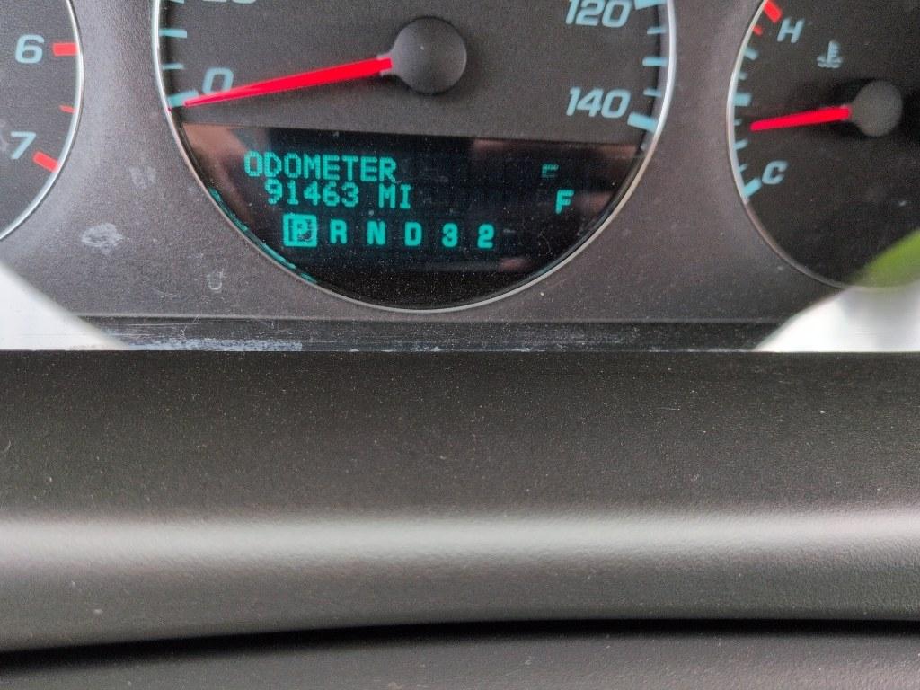 2011 WHITE Chevrolet Impala LT (2G1WB5EK9B1) with an V6, 3.5L engine, Automatic transmission, located at 10890 W. Colfax Ave., Lakewood, CO, 80215, (303) 274-7692, 39.739914, -105.120132- Photo#12