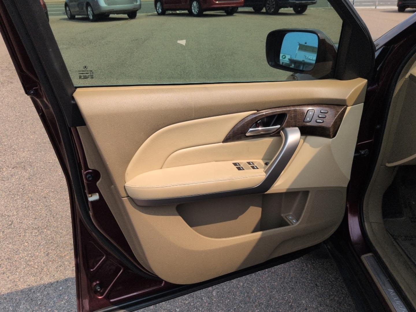2013 BURGUNDY Acura MDX Base (2HNYD2H24DH) with an V6, 3.7L engine, Automatic transmission, located at 10890 W. Colfax Ave., Lakewood, CO, 80215, (303) 274-7692, 39.739914, -105.120132- Photo#8