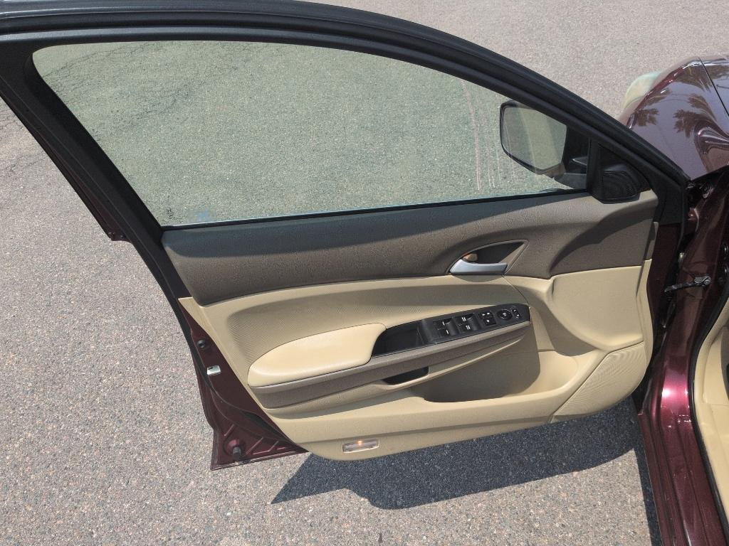 2009 BURGUNDY Honda Accord LX-P (1HGCP26409A) with an 4 Cyl, 2.4L engine, Automatic transmission, located at 10890 W. Colfax Ave., Lakewood, CO, 80215, (303) 274-7692, 39.739914, -105.120132- Photo#8