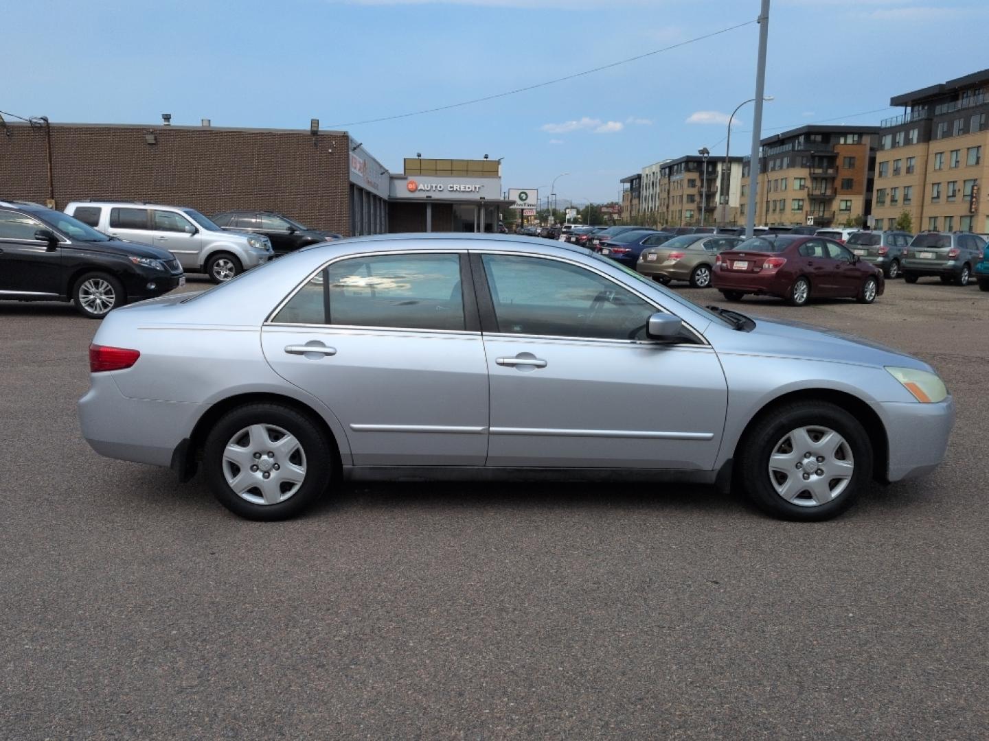 2005 SILVER Honda Accord LX (1HGCM56445A) with an 4 Cyl, 2.4L engine, Automatic transmission, located at 10890 W. Colfax Ave., Lakewood, CO, 80215, (303) 274-7692, 39.739914, -105.120132- Photo#3