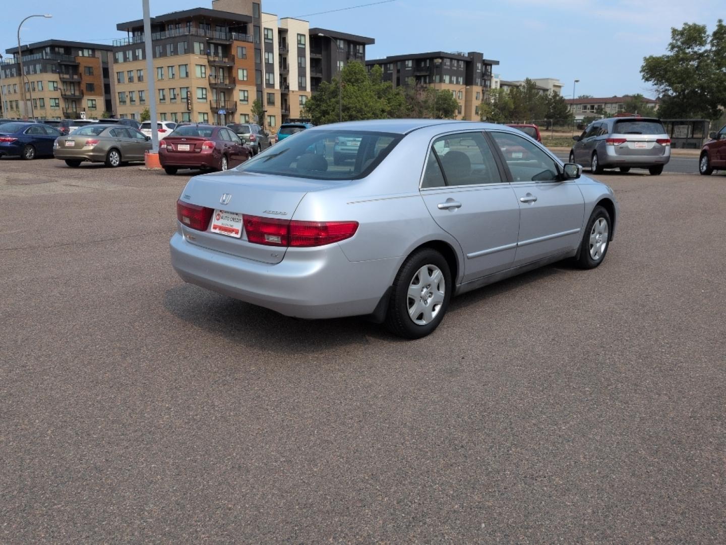 2005 SILVER Honda Accord LX (1HGCM56445A) with an 4 Cyl, 2.4L engine, Automatic transmission, located at 10890 W. Colfax Ave., Lakewood, CO, 80215, (303) 274-7692, 39.739914, -105.120132- Photo#4