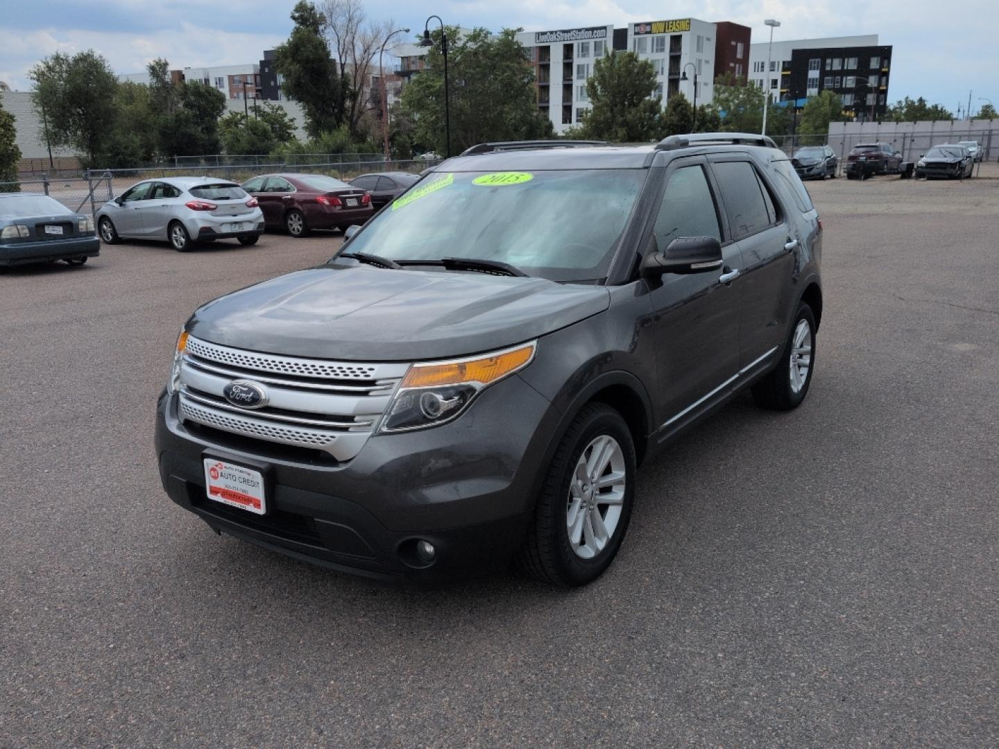 2015 GRAY Ford Explorer XLT (1FM5K8D84FG) with an V6, 3.5L engine, Automatic transmission, located at 10890 W. Colfax Ave., Lakewood, CO, 80215, (303) 274-7692, 39.739914, -105.120132- Photo#0