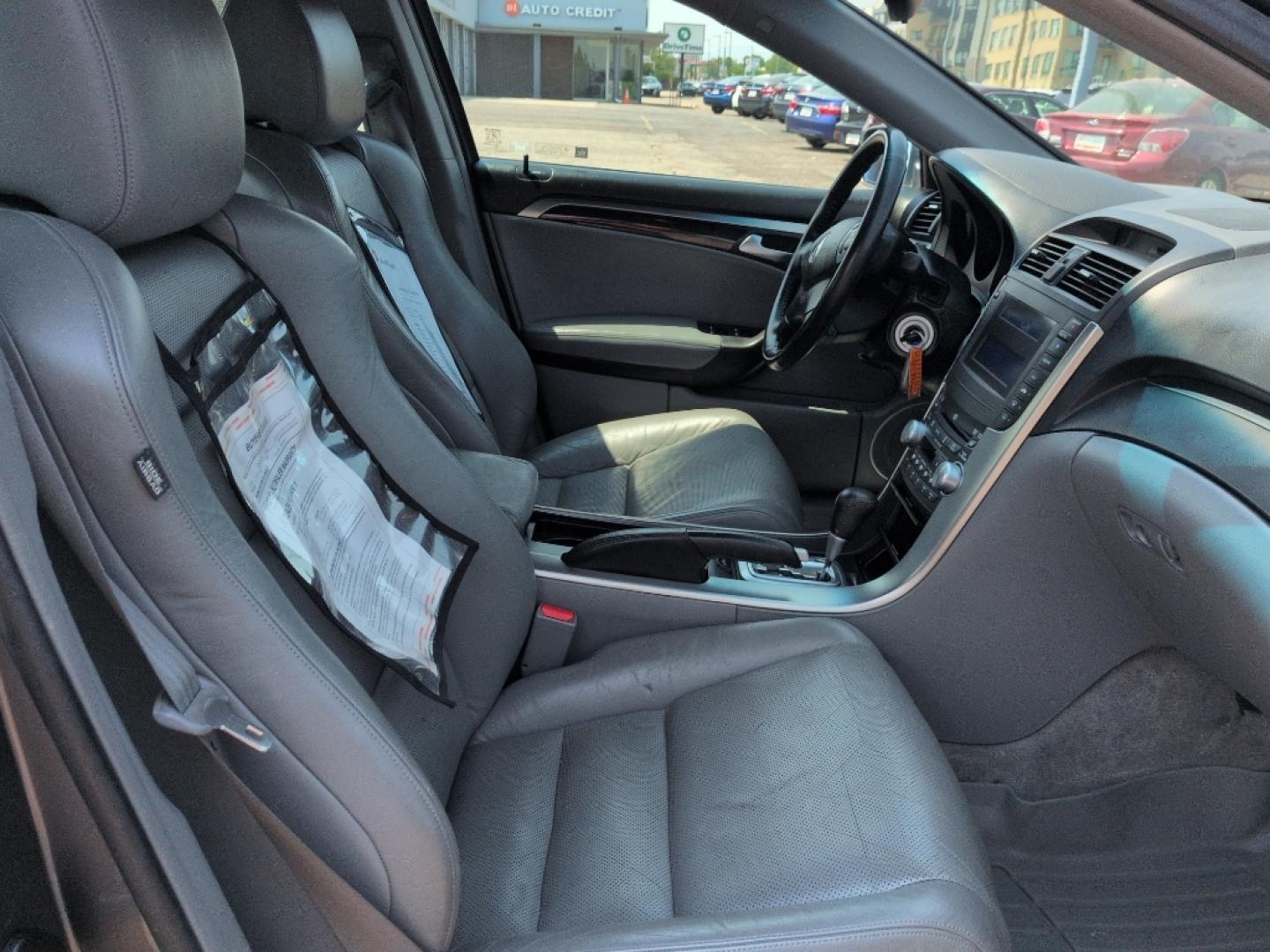2006 SILVER Acura TL 3.2TL (19UUA66266A) with an V6, 3.2L engine, Automatic transmission, located at 10890 W. Colfax Ave., Lakewood, CO, 80215, (303) 274-7692, 39.739914, -105.120132- Photo#16