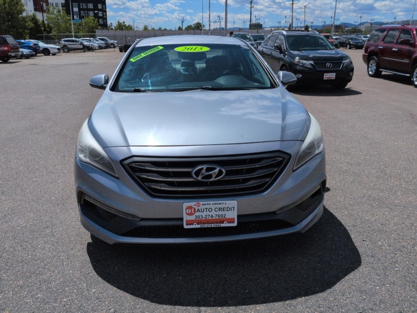 2015 GRAY Hyundai Sonata SPORT (5NPE34AF7FH) with an 4 Cyl, 2.4L engine, Automatic transmission, located at 10890 W. Colfax Ave., Lakewood, CO, 80215, (303) 274-7692, 39.739914, -105.120132- Photo#1