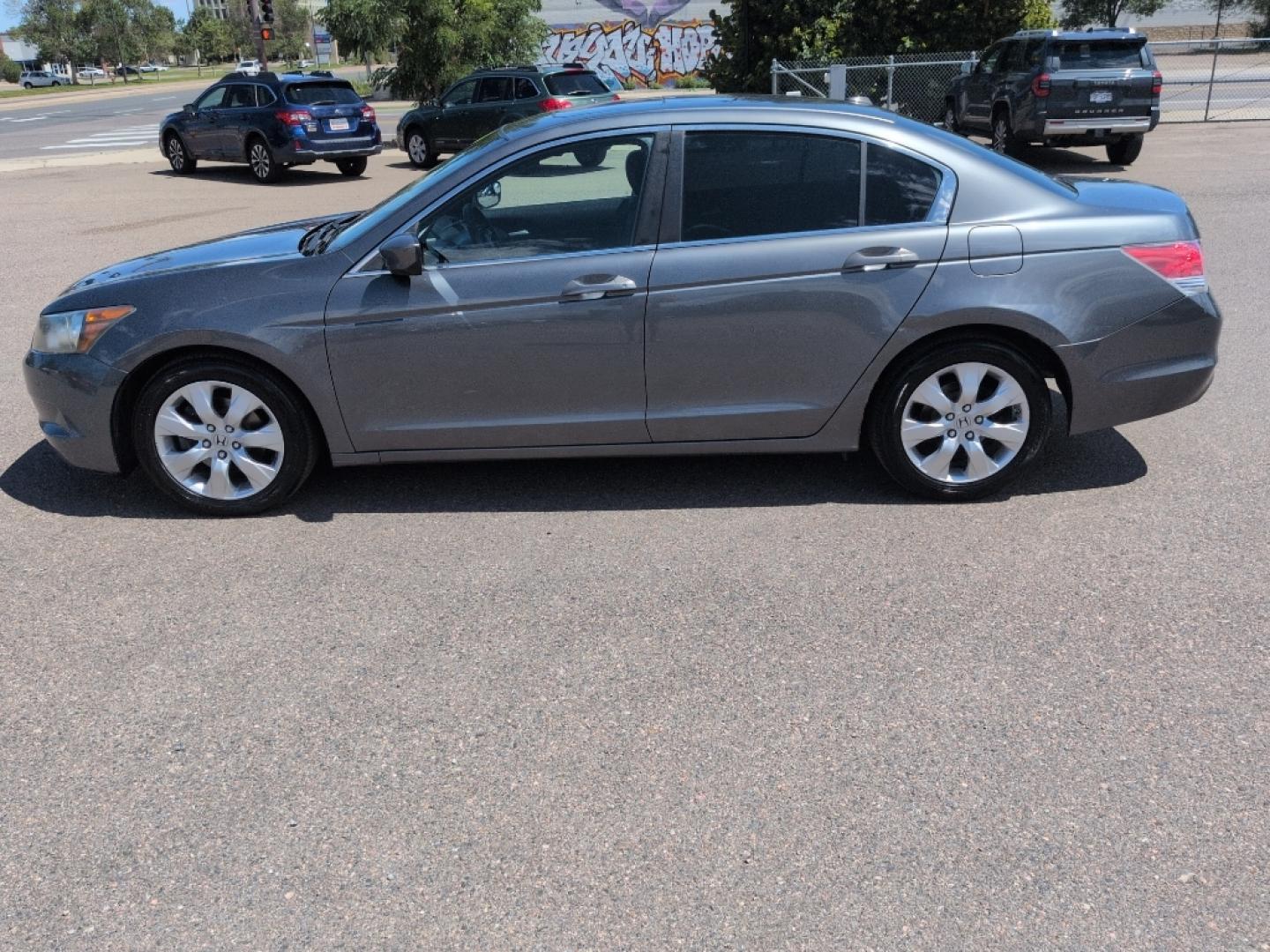 2008 GRAY Honda Accord EX-L (1HGCP26838A) with an 4 Cyl, 2.4L engine, Automatic transmission, located at 10890 W. Colfax Ave., Lakewood, CO, 80215, (303) 274-7692, 39.739914, -105.120132- Photo#7
