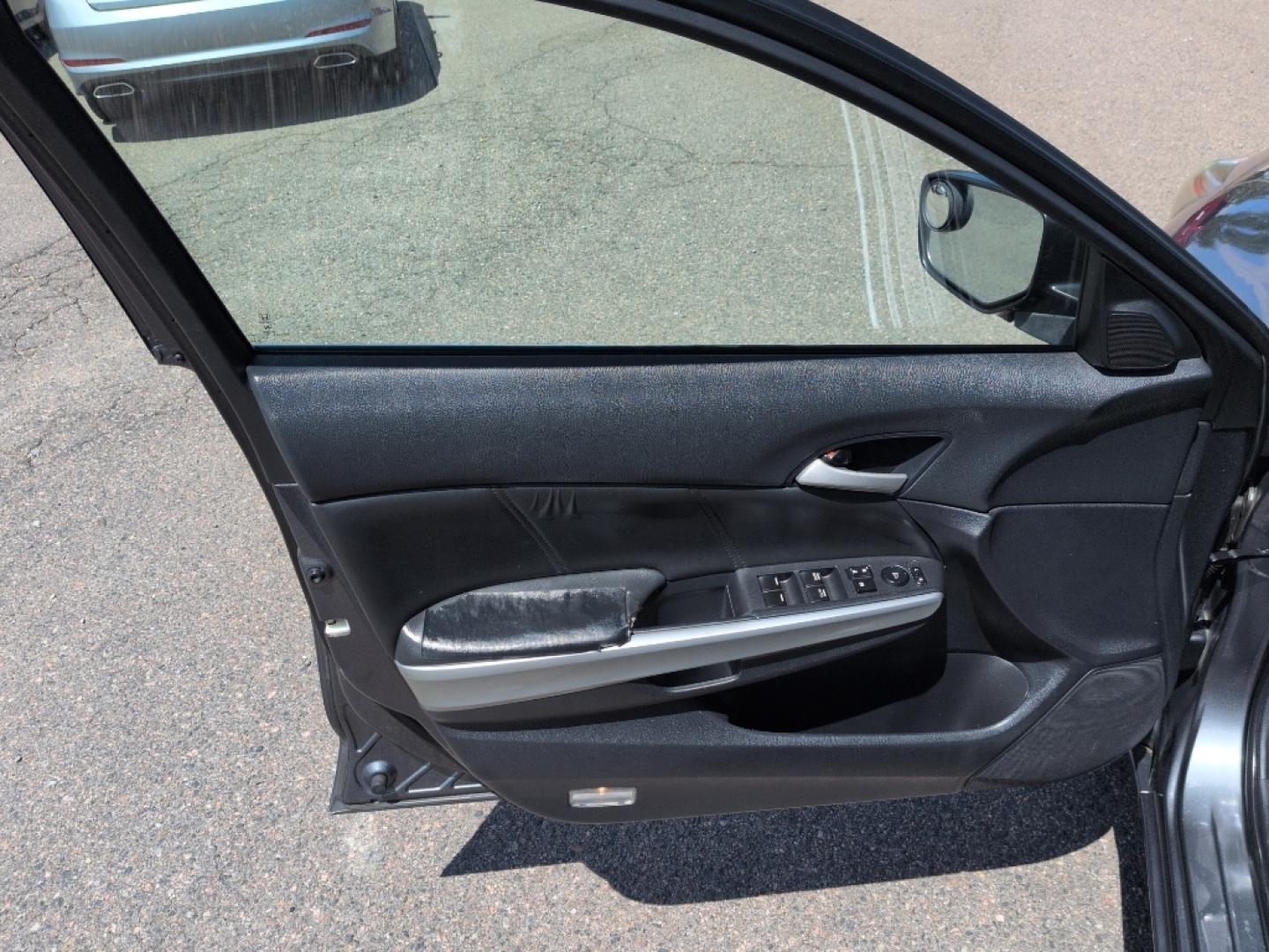 2008 GRAY Honda Accord EX-L (1HGCP26838A) with an 4 Cyl, 2.4L engine, Automatic transmission, located at 10890 W. Colfax Ave., Lakewood, CO, 80215, (303) 274-7692, 39.739914, -105.120132- Photo#8