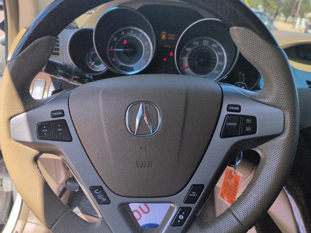 2013 WHITE Acura MDX Base (2HNYD2H20DH) with an V6, 3.7L engine, Automatic transmission, located at 10890 W. Colfax Ave., Lakewood, CO, 80215, (303) 274-7692, 39.739914, -105.120132- Photo#11