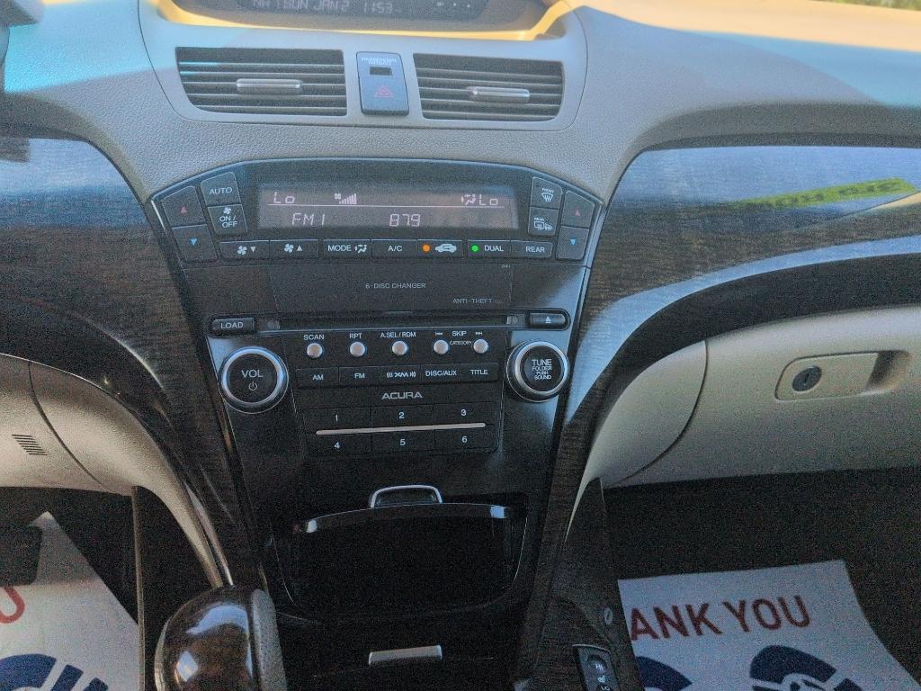 2013 WHITE Acura MDX Base (2HNYD2H20DH) with an V6, 3.7L engine, Automatic transmission, located at 10890 W. Colfax Ave., Lakewood, CO, 80215, (303) 274-7692, 39.739914, -105.120132- Photo#12