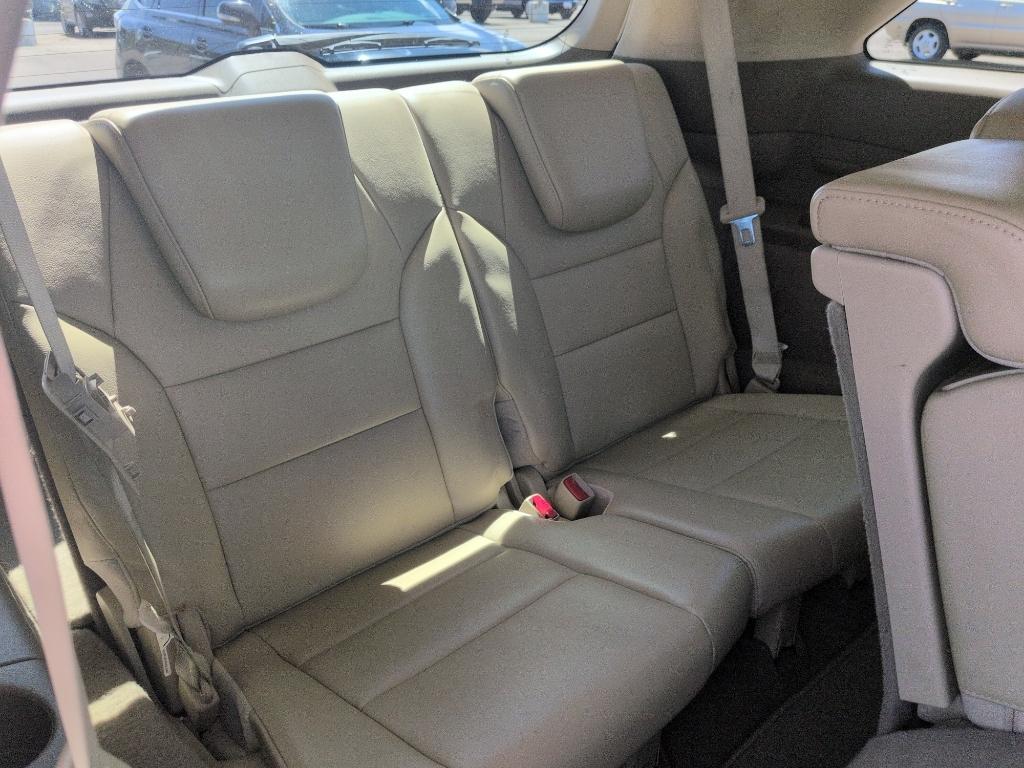 2013 WHITE Acura MDX Base (2HNYD2H20DH) with an V6, 3.7L engine, Automatic transmission, located at 10890 W. Colfax Ave., Lakewood, CO, 80215, (303) 274-7692, 39.739914, -105.120132- Photo#21