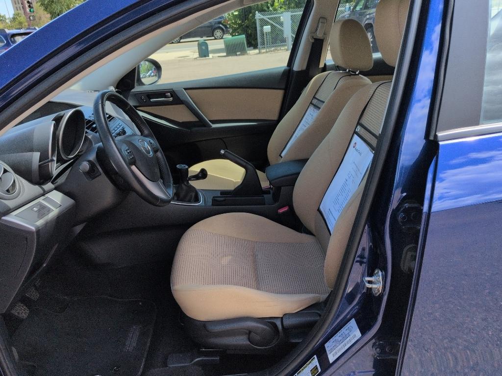 2012 BLUE Mazda Mazda3 i Touring w/SKYACTIV-G (JM1BL1L72C1) with an 4 Cyl, 2.0L engine, Automatic transmission, located at 10890 W. Colfax Ave., Lakewood, CO, 80215, (303) 274-7692, 39.739914, -105.120132- Photo#9