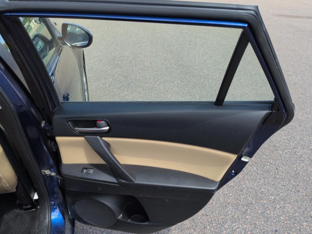 2012 BLUE Mazda Mazda3 i Touring w/SKYACTIV-G (JM1BL1L72C1) with an 4 Cyl, 2.0L engine, Automatic transmission, located at 10890 W. Colfax Ave., Lakewood, CO, 80215, (303) 274-7692, 39.739914, -105.120132- Photo#19