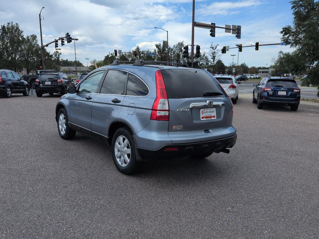 2009 GRAY Honda CR-V EX (3CZRE38519G) with an 4 Cyl, 2.4L engine, Automatic transmission, located at 10890 W. Colfax Ave., Lakewood, CO, 80215, (303) 274-7692, 39.739914, -105.120132- Photo#6