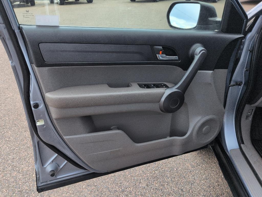 2009 GRAY Honda CR-V EX (3CZRE38519G) with an 4 Cyl, 2.4L engine, Automatic transmission, located at 10890 W. Colfax Ave., Lakewood, CO, 80215, (303) 274-7692, 39.739914, -105.120132- Photo#8