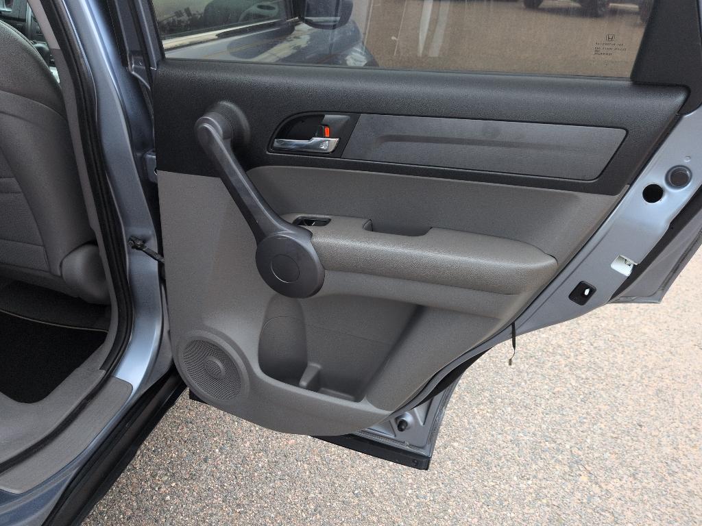 2009 GRAY Honda CR-V EX (3CZRE38519G) with an 4 Cyl, 2.4L engine, Automatic transmission, located at 10890 W. Colfax Ave., Lakewood, CO, 80215, (303) 274-7692, 39.739914, -105.120132- Photo#20