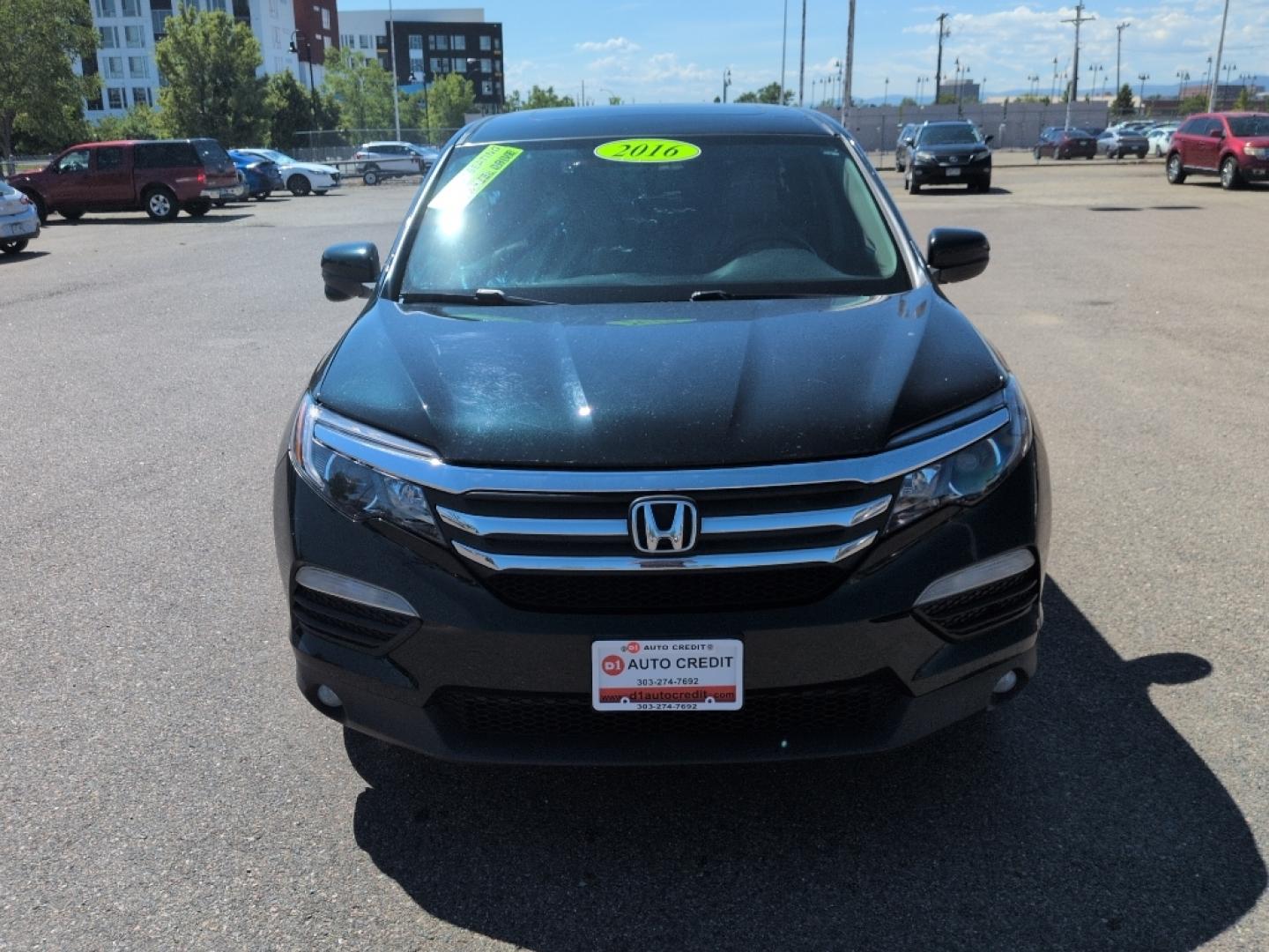 2016 GREEN Honda Pilot EXL (5FNYF6H59GB) with an V6, 3.5L engine, Automatic transmission, located at 10890 W. Colfax Ave., Lakewood, CO, 80215, (303) 274-7692, 39.739914, -105.120132- Photo#1