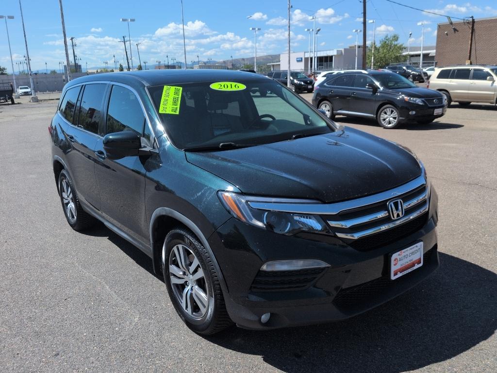 2016 GREEN Honda Pilot EXL (5FNYF6H59GB) with an V6, 3.5L engine, Automatic transmission, located at 10890 W. Colfax Ave., Lakewood, CO, 80215, (303) 274-7692, 39.739914, -105.120132- Photo#2