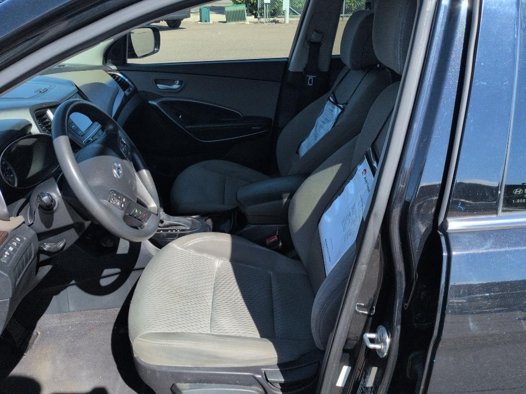 2018 BLACK Hyundai Santa Fe Sport Base (5XYZT3LB0JG) with an 4 Cyl, 2.4L engine, Automatic transmission, located at 10890 W. Colfax Ave., Lakewood, CO, 80215, (303) 274-7692, 39.739914, -105.120132- Photo#9