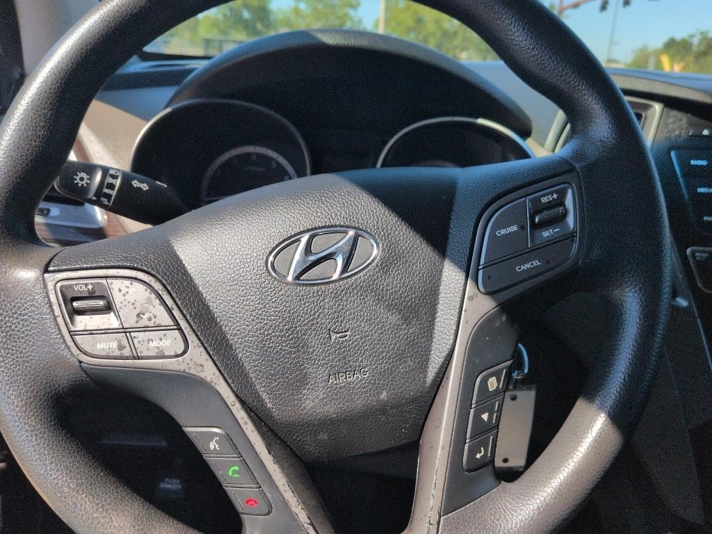 2018 BLACK Hyundai Santa Fe Sport Base (5XYZT3LB0JG) with an 4 Cyl, 2.4L engine, Automatic transmission, located at 10890 W. Colfax Ave., Lakewood, CO, 80215, (303) 274-7692, 39.739914, -105.120132- Photo#11