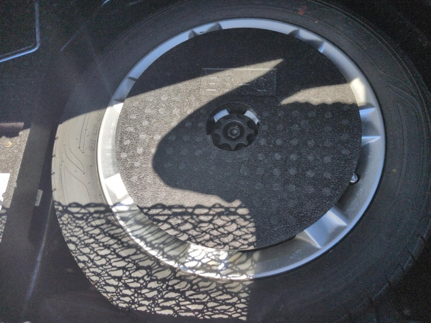 2009 BLACK Lexus ES 350 Base (JTHBJ46G792) with an V6, 3.5L engine, Automatic transmission, located at 10890 W. Colfax Ave., Lakewood, CO, 80215, (303) 274-7692, 39.739914, -105.120132- Photo#22