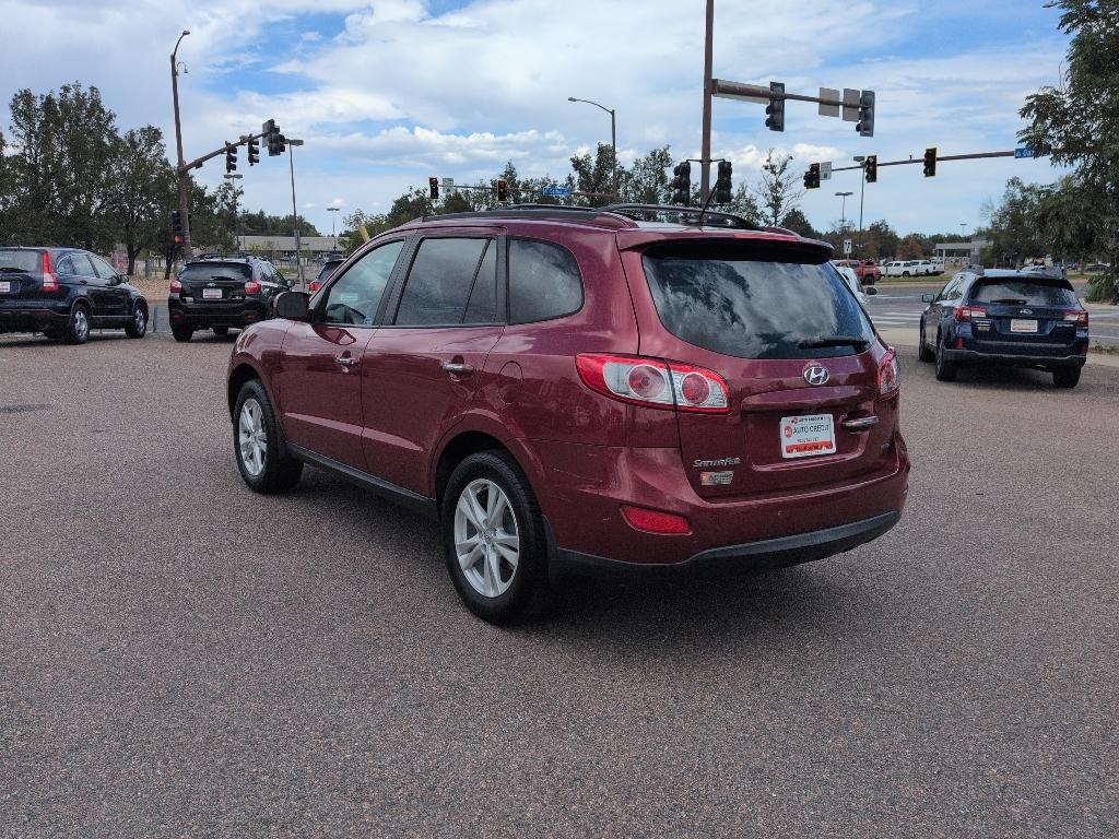 2012 red Hyundai Santa Fe LIMITED 3.5 FWD (5XYZK4AG3CG) with an V6, 3.5L engine, Automatic transmission, located at 10890 W. Colfax Ave., Lakewood, CO, 80215, (303) 274-7692, 39.739914, -105.120132- Photo#6
