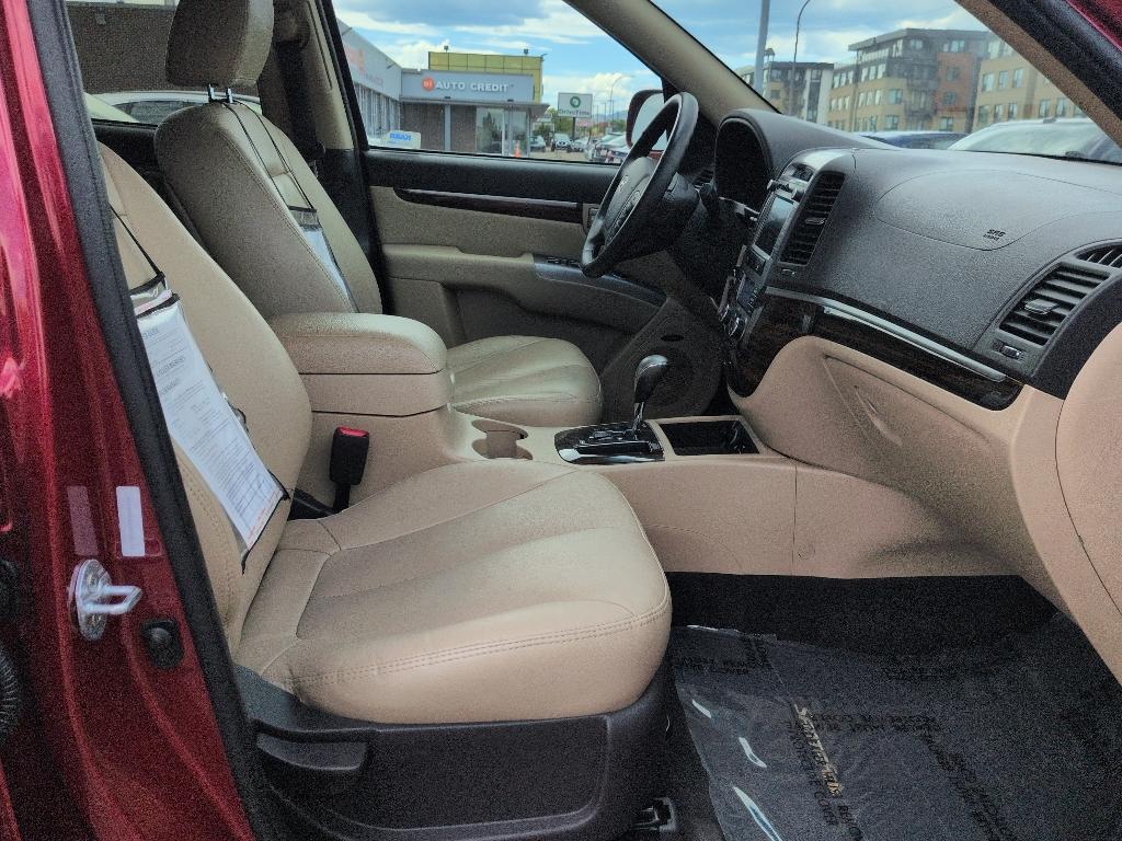 2012 red Hyundai Santa Fe LIMITED 3.5 FWD (5XYZK4AG3CG) with an V6, 3.5L engine, Automatic transmission, located at 10890 W. Colfax Ave., Lakewood, CO, 80215, (303) 274-7692, 39.739914, -105.120132- Photo#18