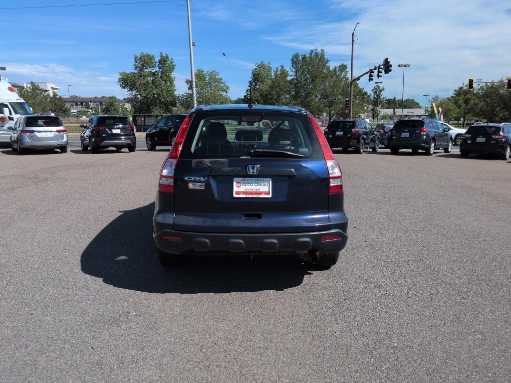 2009 BLUE Honda CR-V LX (5J6RE48369L) with an 4 Cyl, 2.4L engine, Automatic transmission, located at 10890 W. Colfax Ave., Lakewood, CO, 80215, (303) 274-7692, 39.739914, -105.120132- Photo#5