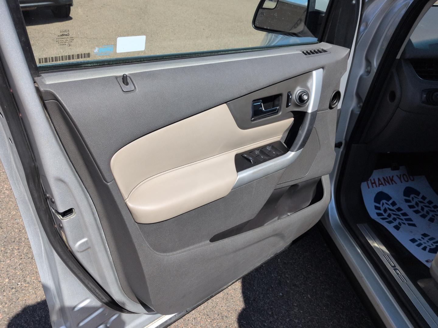 2012 SILVER Ford Edge Limited (2FMDK4KC4CB) with an V6, 3.5L engine, Automatic transmission, located at 10890 W. Colfax Ave., Lakewood, CO, 80215, (303) 274-7692, 39.739914, -105.120132- Photo#8