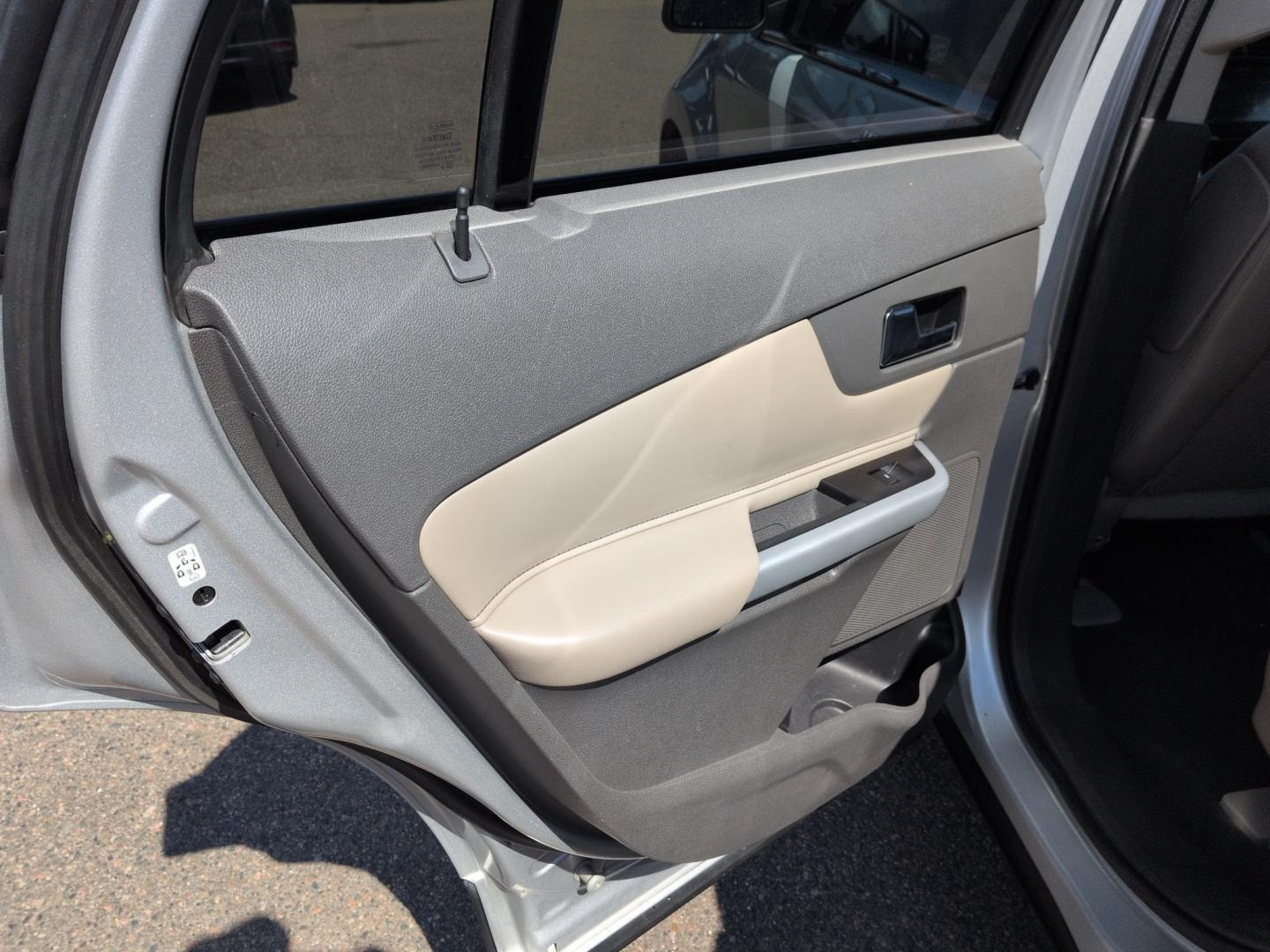 2012 SILVER Ford Edge Limited (2FMDK4KC4CB) with an V6, 3.5L engine, Automatic transmission, located at 10890 W. Colfax Ave., Lakewood, CO, 80215, (303) 274-7692, 39.739914, -105.120132- Photo#13