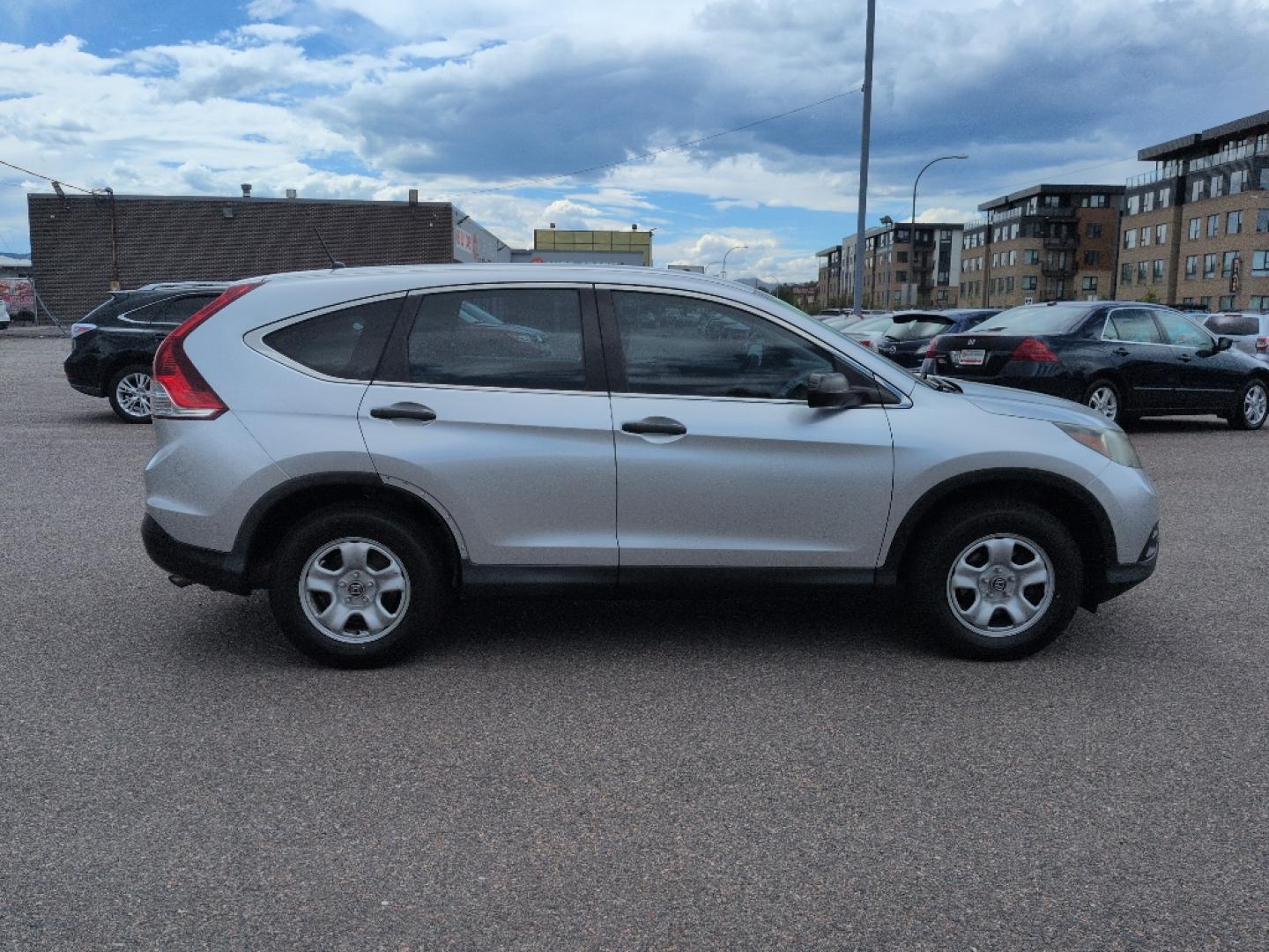 2014 GRAY Honda CR-V LX (2HKRM4H33EH) with an 4 Cyl, 2.4L engine, Automatic transmission, located at 10890 W. Colfax Ave., Lakewood, CO, 80215, (303) 274-7692, 39.739914, -105.120132- Photo#3