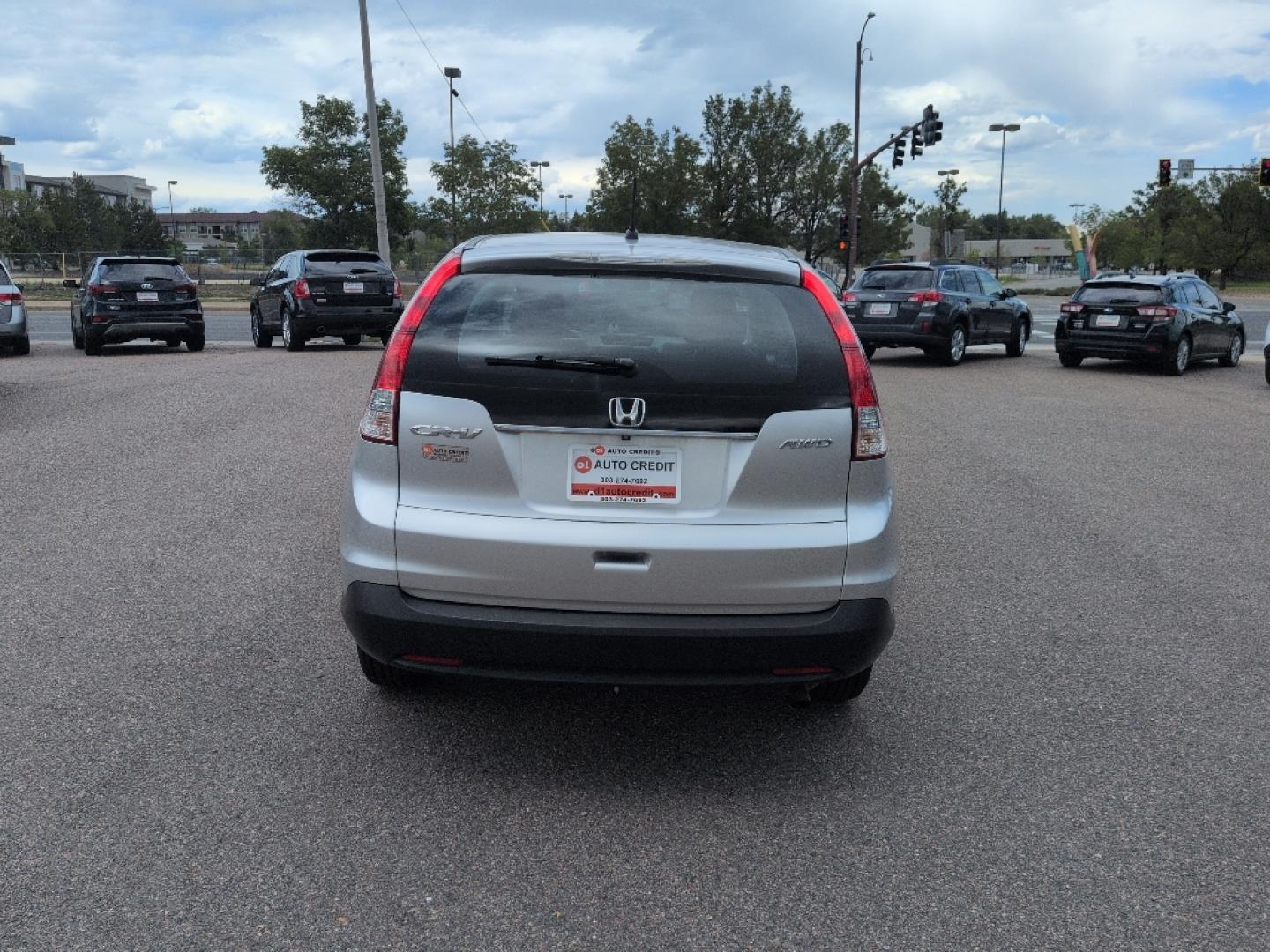 2014 GRAY Honda CR-V LX (2HKRM4H33EH) with an 4 Cyl, 2.4L engine, Automatic transmission, located at 10890 W. Colfax Ave., Lakewood, CO, 80215, (303) 274-7692, 39.739914, -105.120132- Photo#5