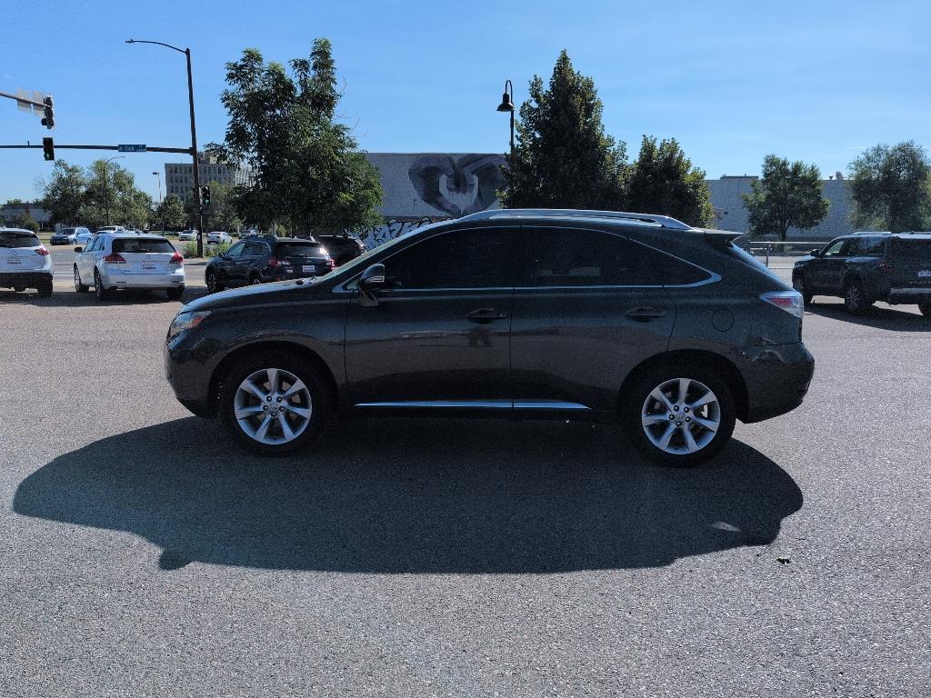 2010 SILVER Lexus RX 350 Base (JTJBK1BA6A2) with an V6, 3.5L engine, Automatic transmission, located at 10890 W. Colfax Ave., Lakewood, CO, 80215, (303) 274-7692, 39.739914, -105.120132- Photo#7