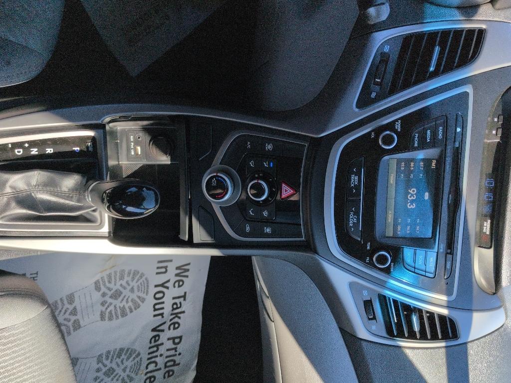 2016 BLUE Hyundai Elantra LIMITED (5NPDH4AE5GH) with an 4 Cyl, 1.8L engine, Automatic transmission, located at 10890 W. Colfax Ave., Lakewood, CO, 80215, (303) 274-7692, 39.739914, -105.120132- Photo#12