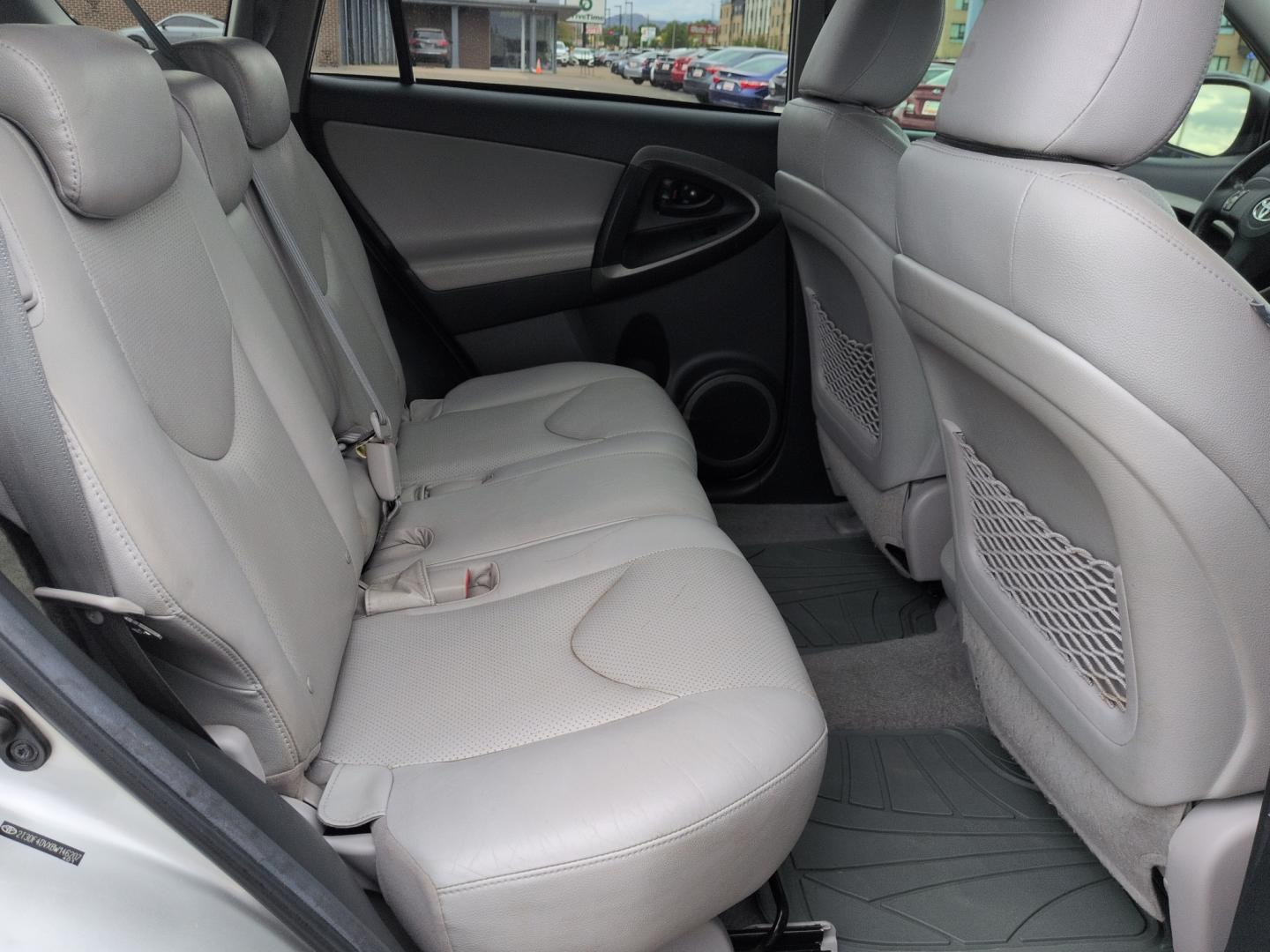 2011 SILVER Toyota RAV4 Limited (2T3DF4DVXBW) with an 4 Cyl, 2.5L engine, Automatic transmission, located at 10890 W. Colfax Ave., Lakewood, CO, 80215, (303) 274-7692, 39.739914, -105.120132- Photo#21
