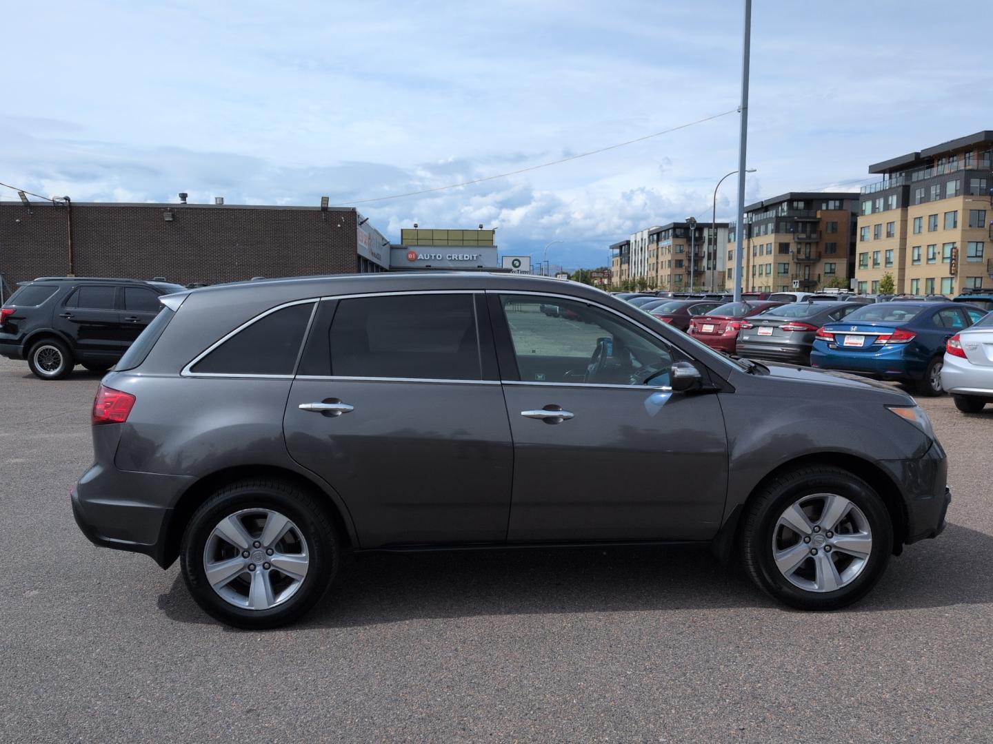 2011 GRAY Acura MDX Base (2HNYD2H27BH) with an V6, 3.7L engine, Automatic transmission, located at 10890 W. Colfax Ave., Lakewood, CO, 80215, (303) 274-7692, 39.739914, -105.120132- Photo#3