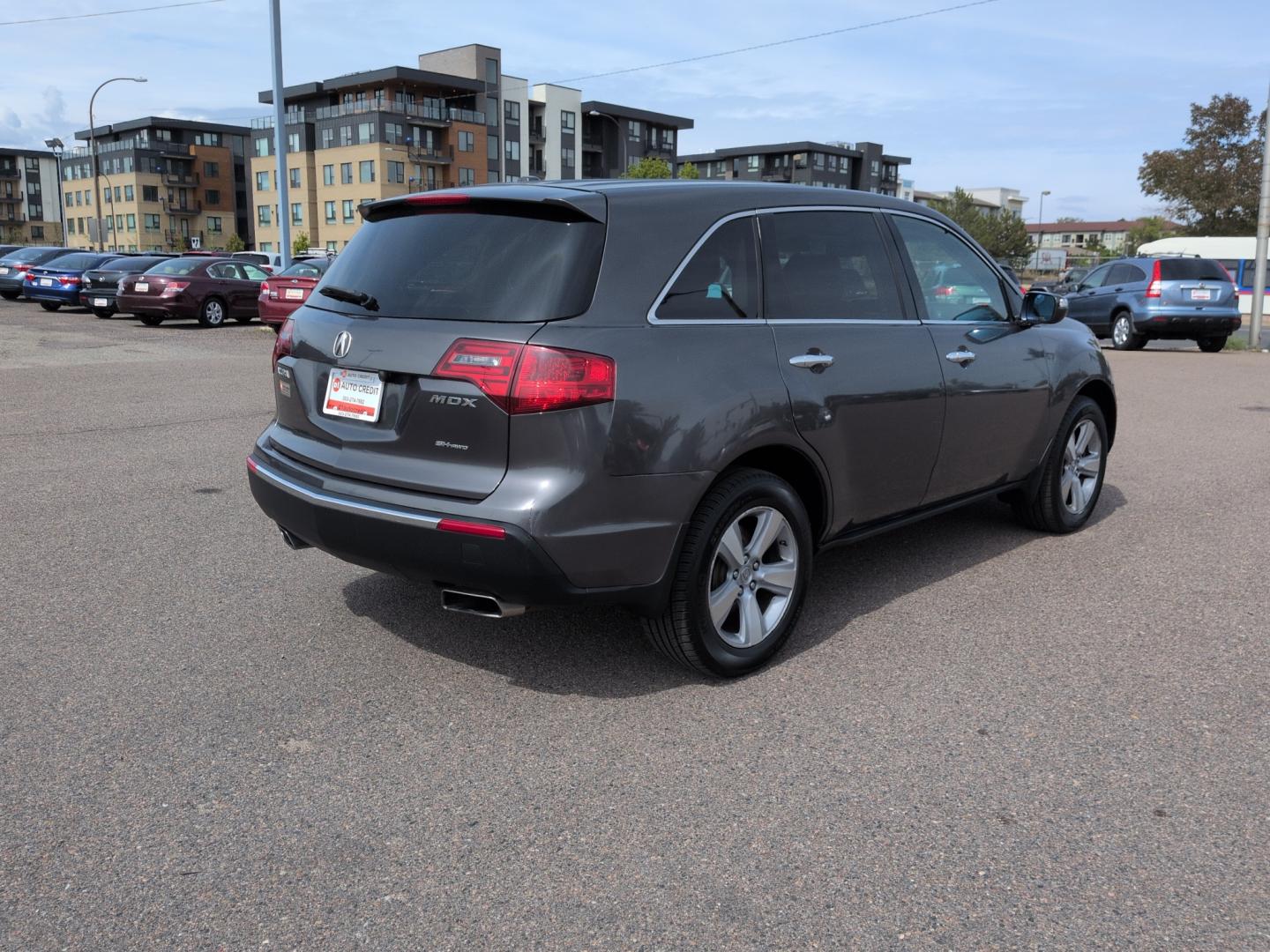 2011 GRAY Acura MDX Base (2HNYD2H27BH) with an V6, 3.7L engine, Automatic transmission, located at 10890 W. Colfax Ave., Lakewood, CO, 80215, (303) 274-7692, 39.739914, -105.120132- Photo#4