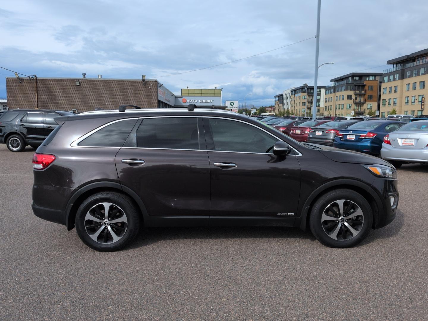 2016 BROWN Kia Sorento EX (5XYPHDA51GG) with an V6, 3.3L engine, Automatic transmission, located at 10890 W. Colfax Ave., Lakewood, CO, 80215, (303) 274-7692, 39.739914, -105.120132- Photo#3