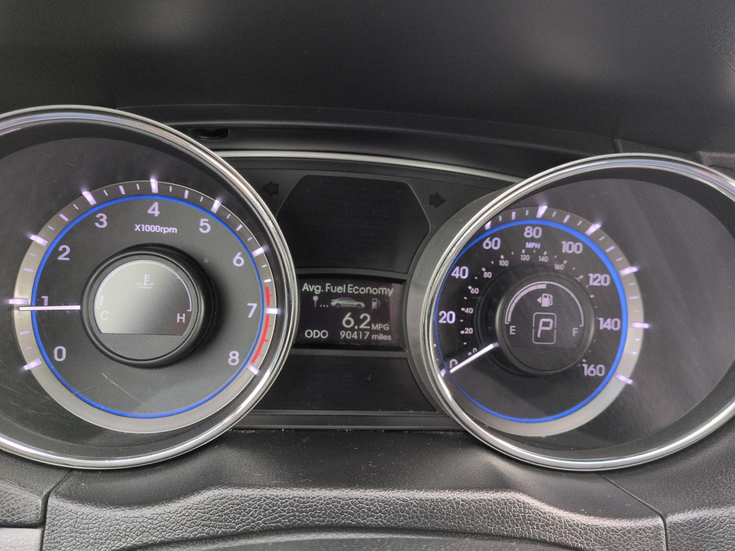2014 GRAY Hyundai Sonata GLS (5NPEB4AC0EH) with an 4 Cyl, 2.4L engine, Automatic transmission, located at 10890 W. Colfax Ave., Lakewood, CO, 80215, (303) 274-7692, 39.739914, -105.120132- Photo#11