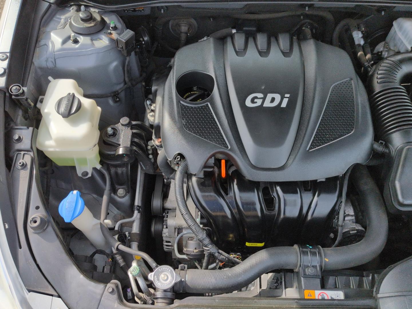2014 GRAY Hyundai Sonata GLS (5NPEB4AC0EH) with an 4 Cyl, 2.4L engine, Automatic transmission, located at 10890 W. Colfax Ave., Lakewood, CO, 80215, (303) 274-7692, 39.739914, -105.120132- Photo#22