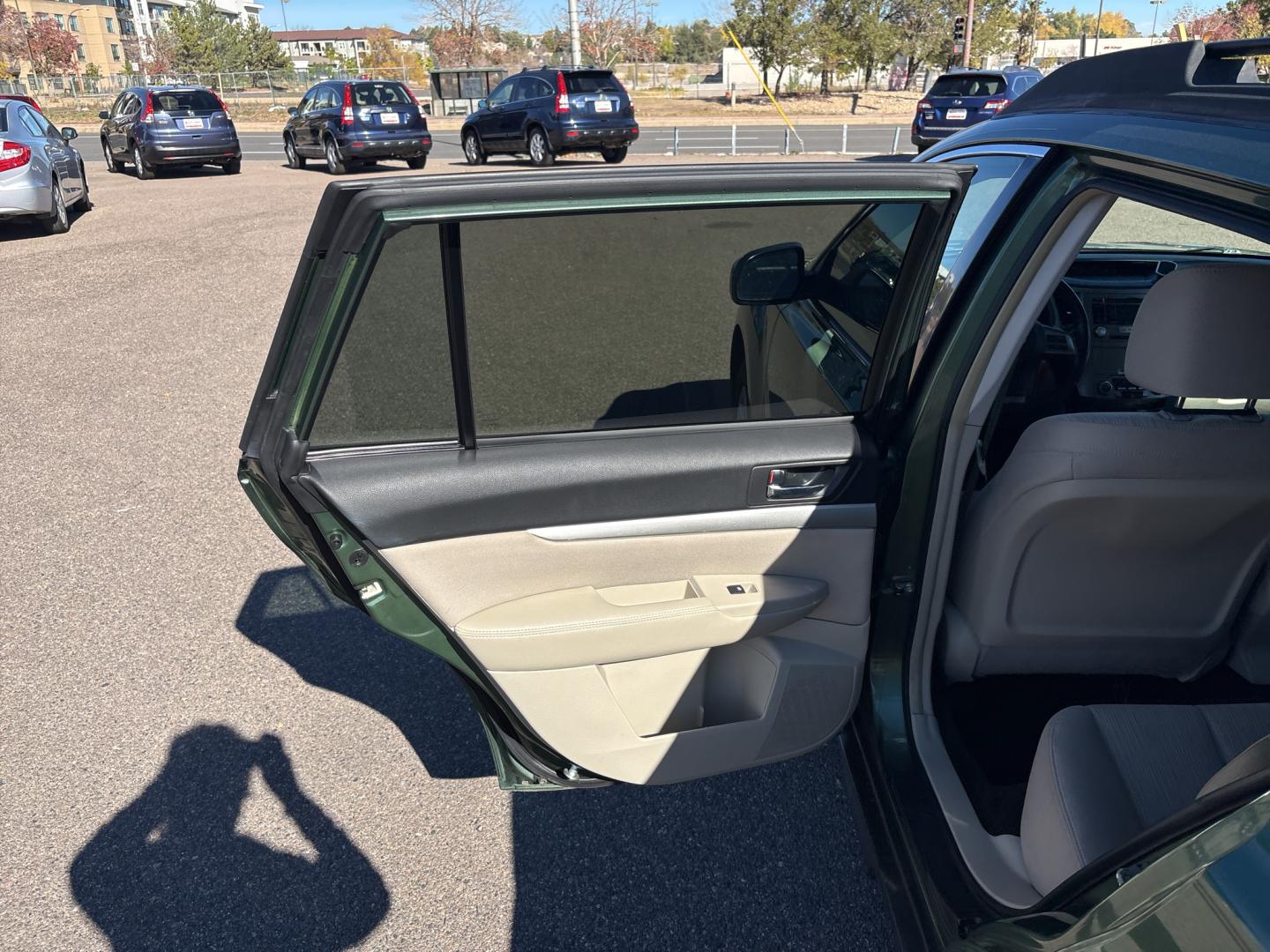 2013 GREEN /ACTUAL Subaru Outback Premium (4S4BRCCC4D3) with an 4 Cyl, 2.5L engine, Automatic transmission, located at 10890 W. Colfax Ave., Lakewood, CO, 80215, (303) 274-7692, 39.739914, -105.120132- Photo#14