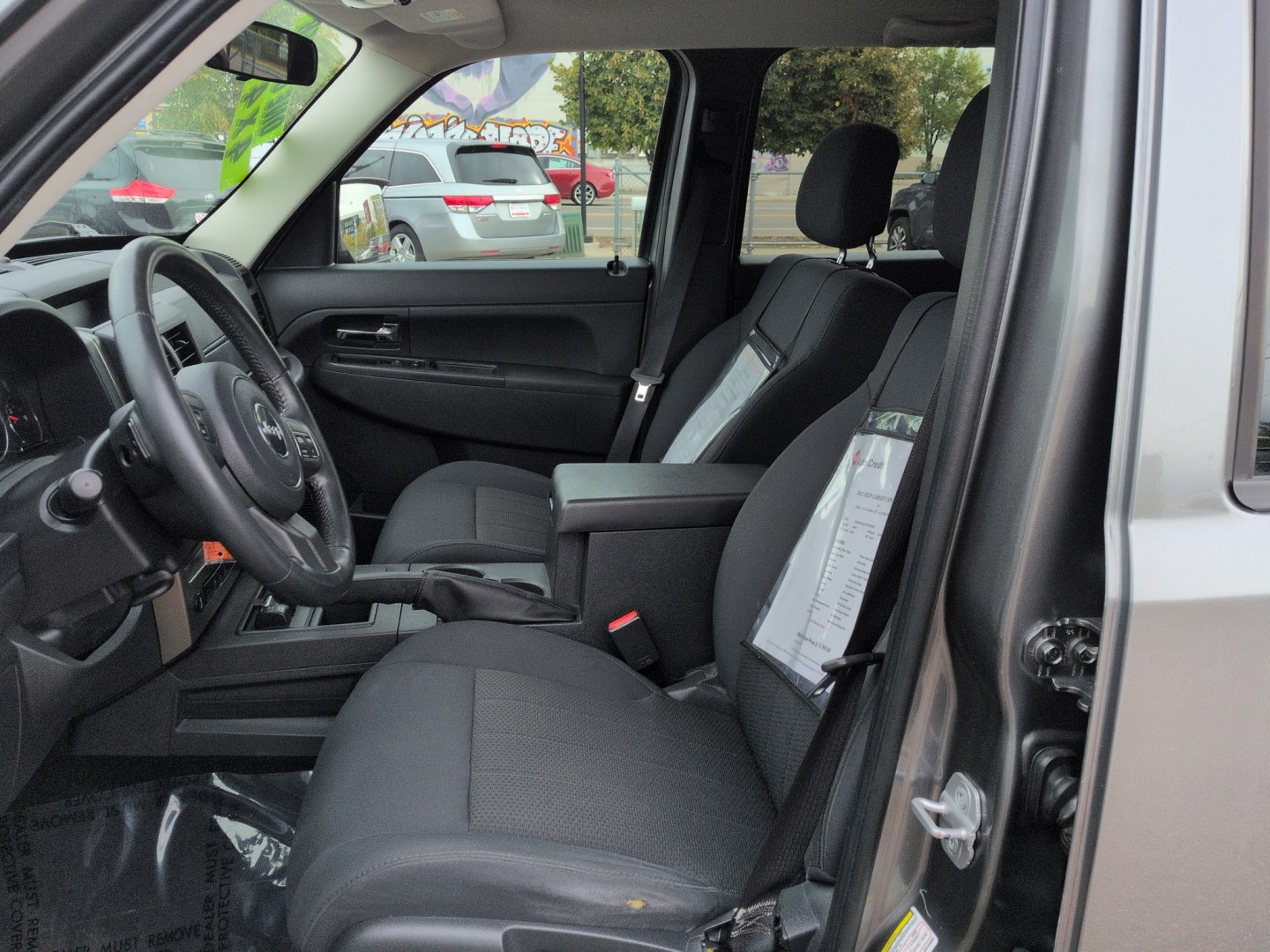 2012 GRAY Jeep Liberty Sport (1C4PJMAKXCW) with an V6, 3.7L engine, Automatic transmission, located at 10890 W. Colfax Ave., Lakewood, CO, 80215, (303) 274-7692, 39.739914, -105.120132- Photo#9