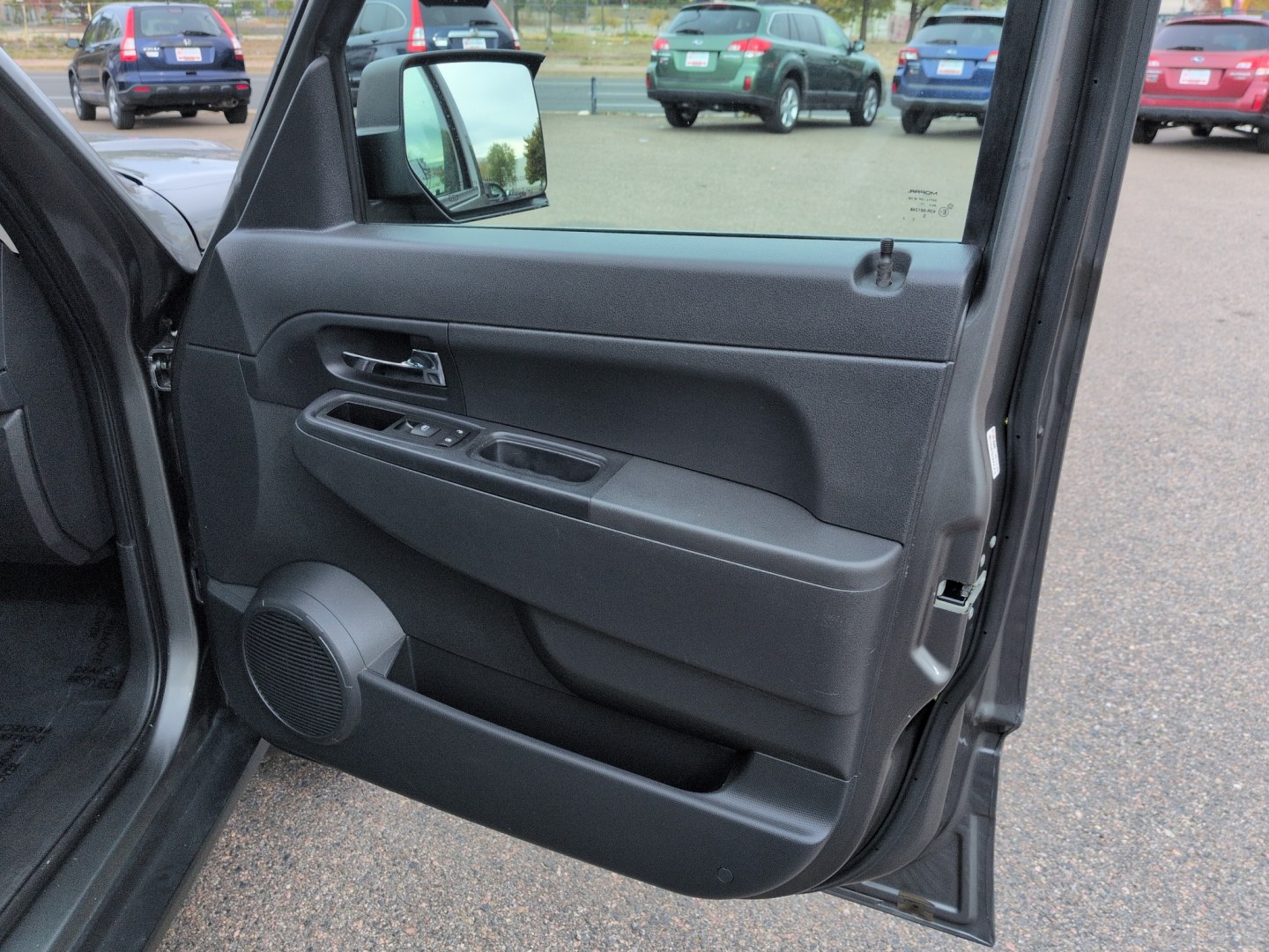 2012 GRAY Jeep Liberty Sport (1C4PJMAKXCW) with an V6, 3.7L engine, Automatic transmission, located at 10890 W. Colfax Ave., Lakewood, CO, 80215, (303) 274-7692, 39.739914, -105.120132- Photo#16